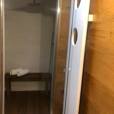 Leonville Luxury * 罗卡拉索