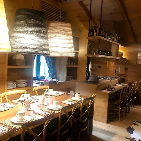 Leonville Luxury Lägenhet *